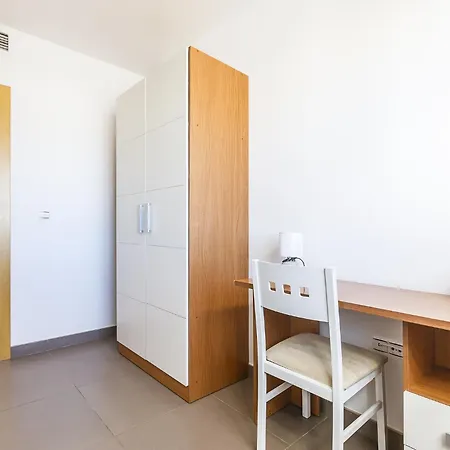 A&n Sunlit Penthouse Steps From The