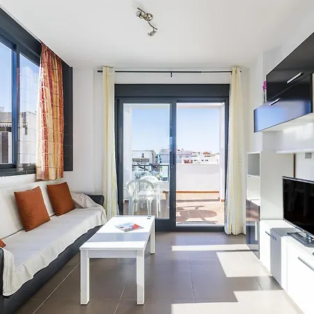 A&n Sunlit Penthouse Steps From The 아파트 *