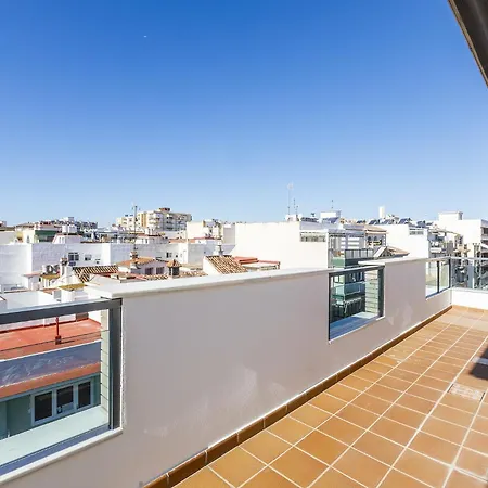 A&n Sunlit Penthouse Steps From The 아파트 토레델마르