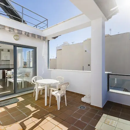 아파트 A&n Sunlit Penthouse Steps From The *